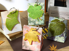 Load image into Gallery viewer, Handmade 2026 leaf calendar kraft paper